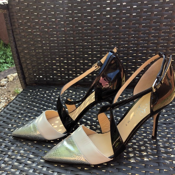 Ivanka Trump Tri-Colored Heels - Picture 1 of 6